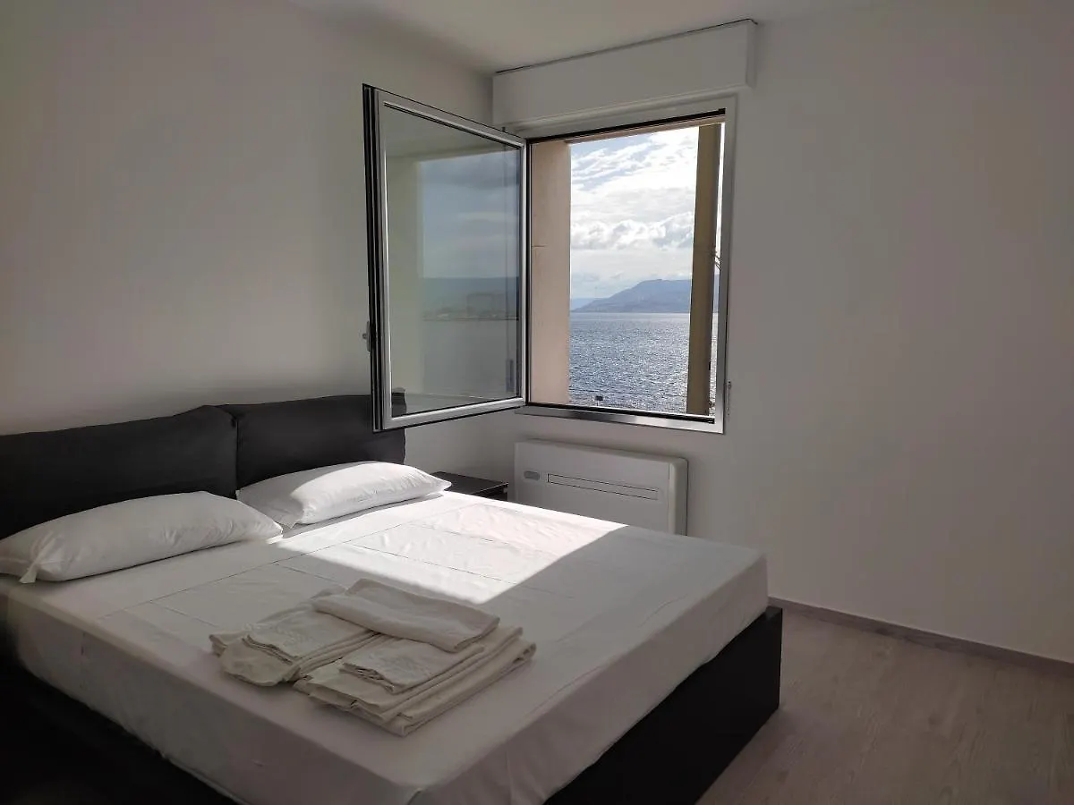 Miti Dello Stretto B&B Mesina Bed and breakfast