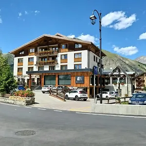 Bernina 3*, Livigno Italia