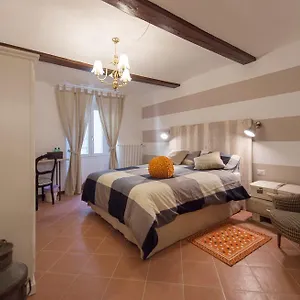  Pensión La Trinuzia Italia